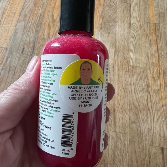 LUSH Snow Fairy Glitter Shower Gel 3.3 oz - Picture 2 of 5